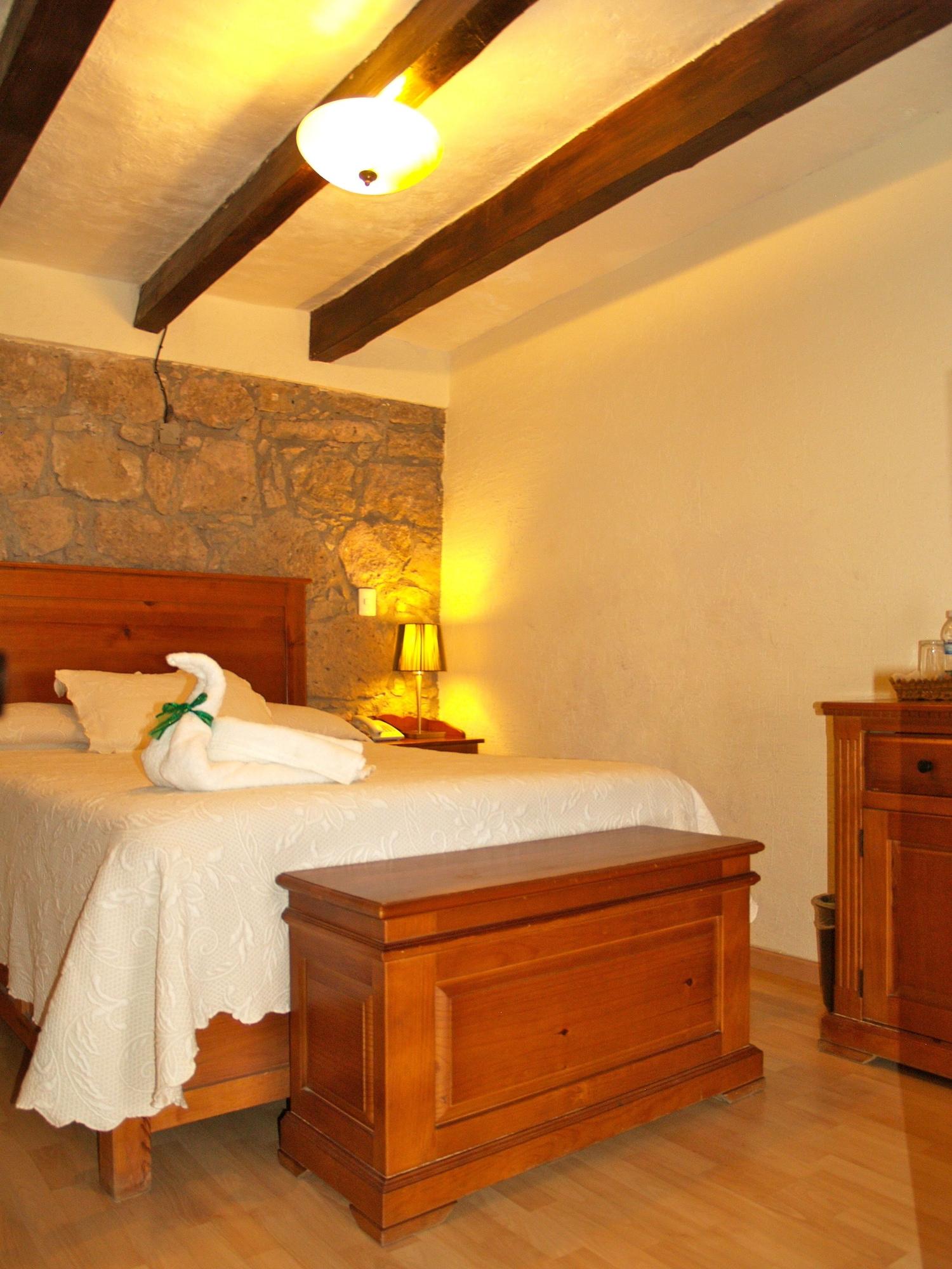 Hotel Refugio Agustino Morelia Exterior photo